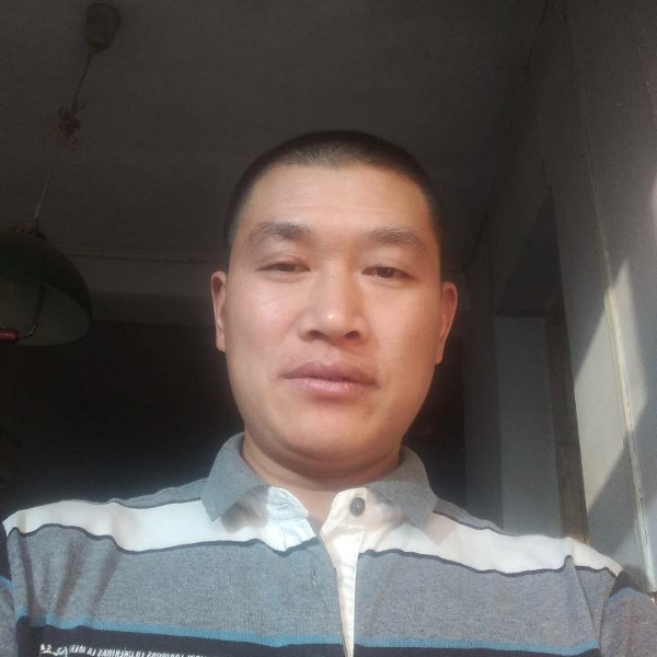 尘宵风趣的照片