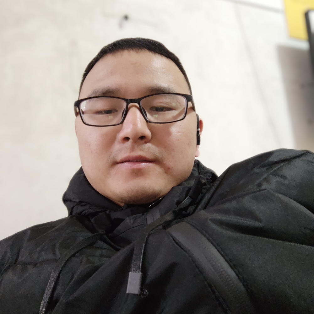 毛衣蹁跹执着的照片