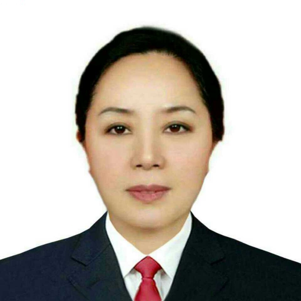 女王浅吻虚幻的照片