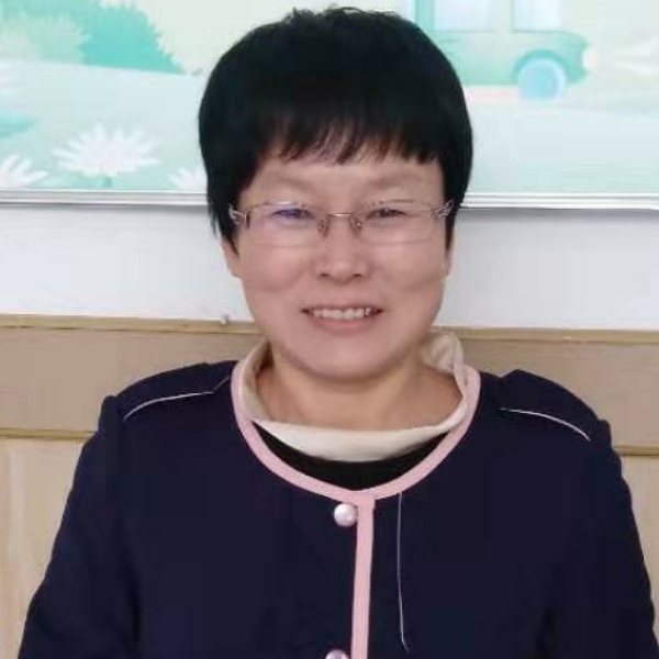 笑点低有秋月的照片