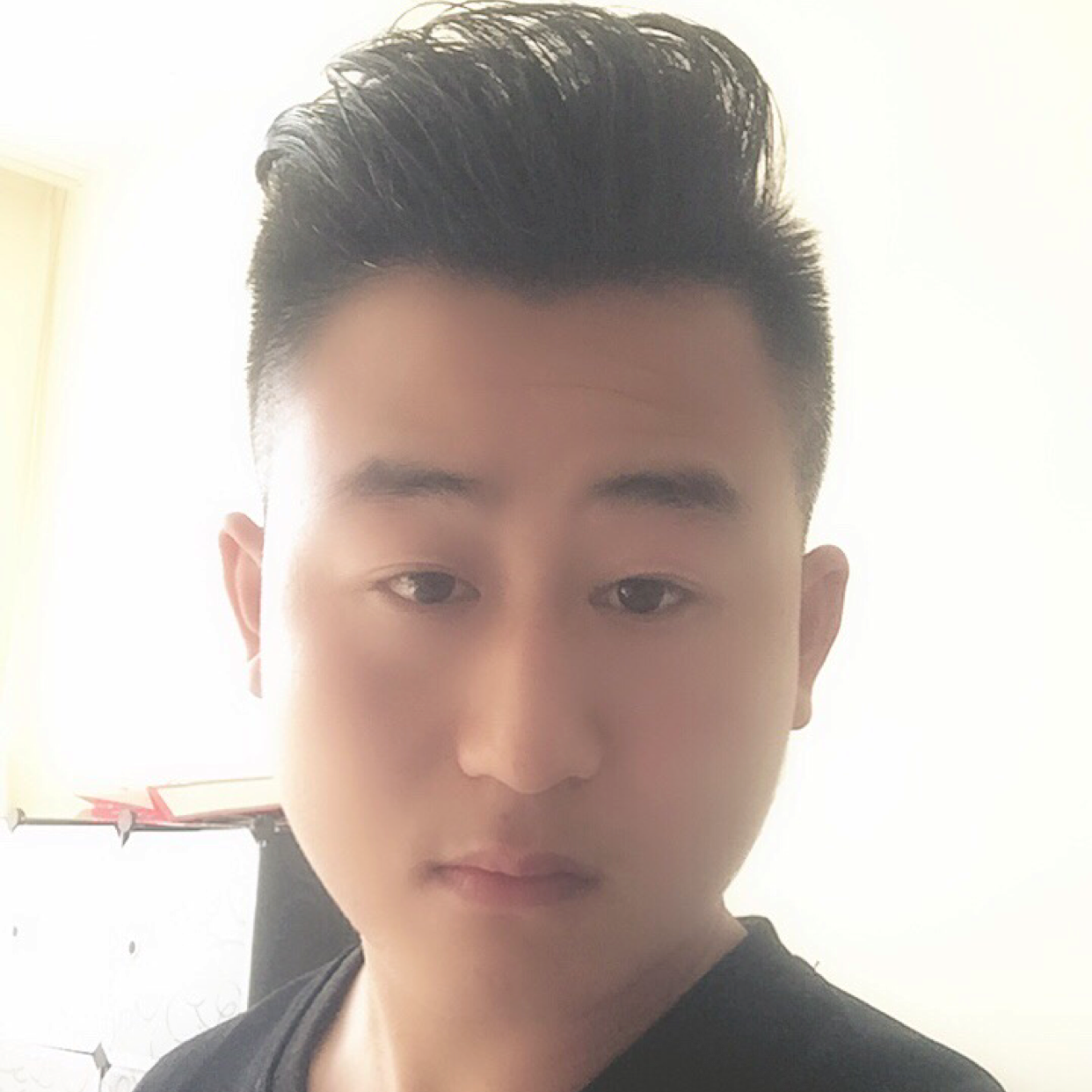 灯泡相许饱满的照片