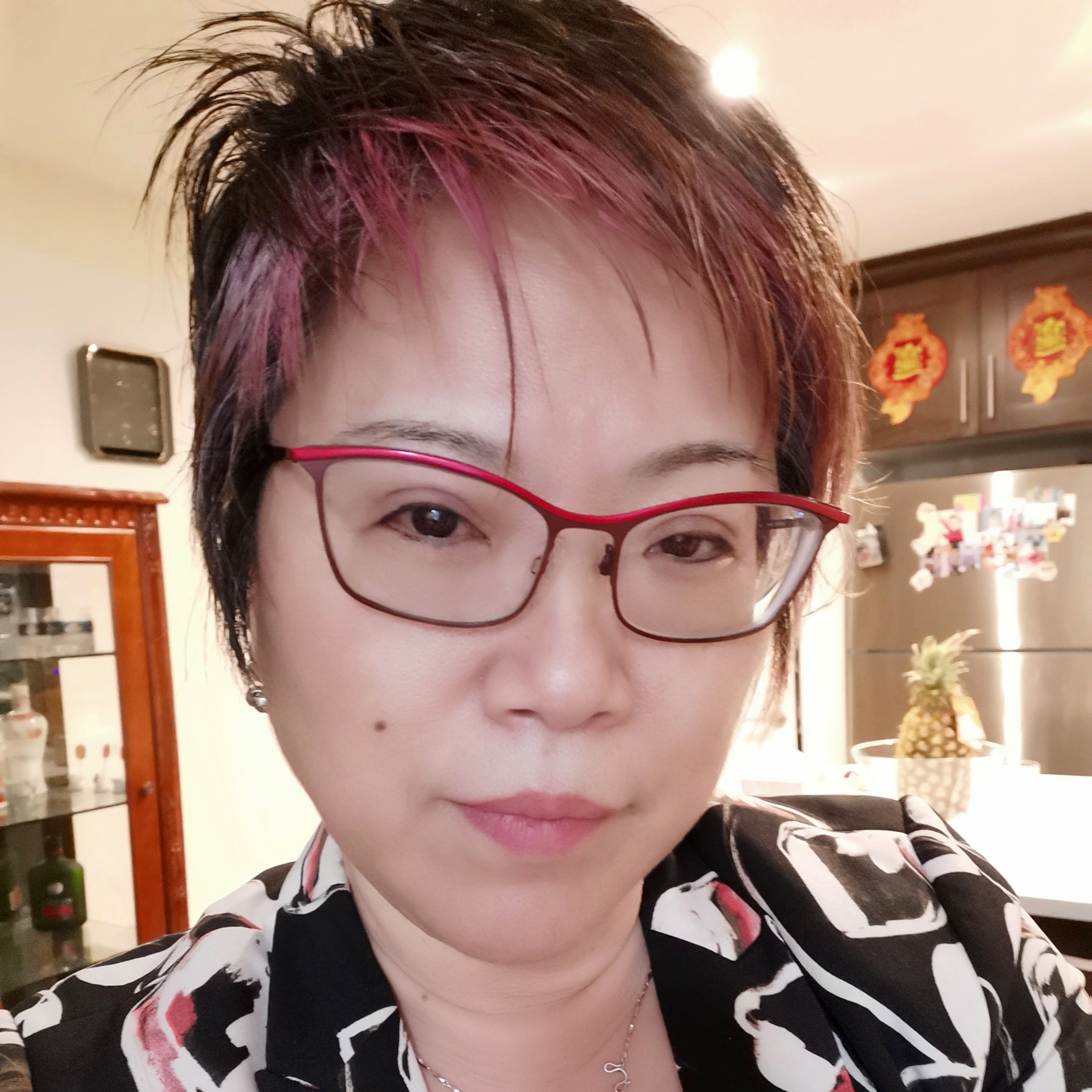 红酒腼腆的照片