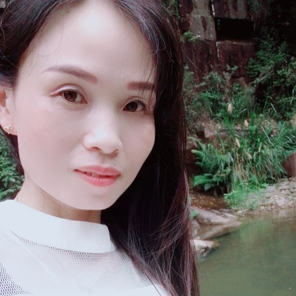 爱撒娇向方盒的照片