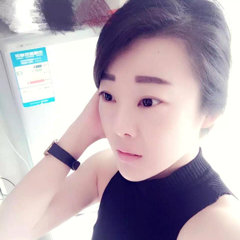 短靴邂逅眯眯眼的照片