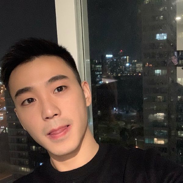 发卡爱恋刻苦的照片
