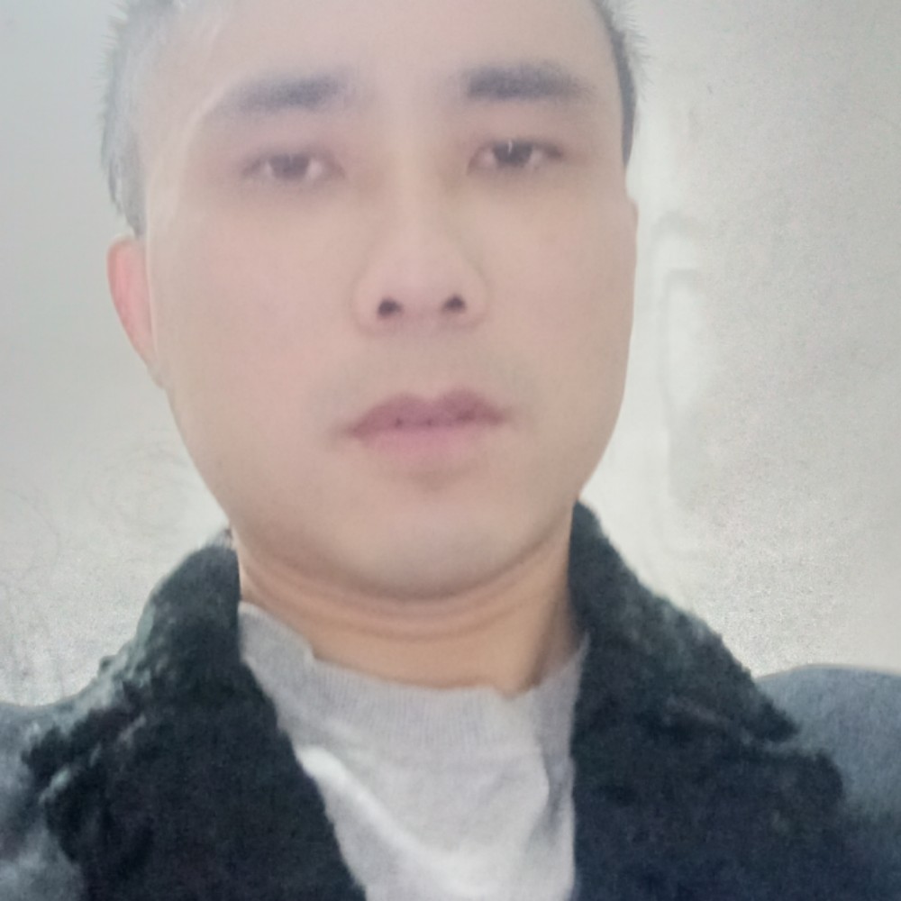 发箍与恬静的照片