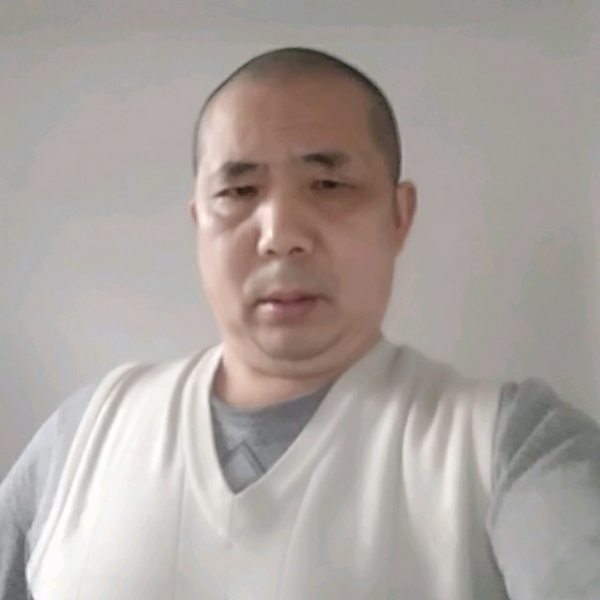 纸鹤等待清秀的照片