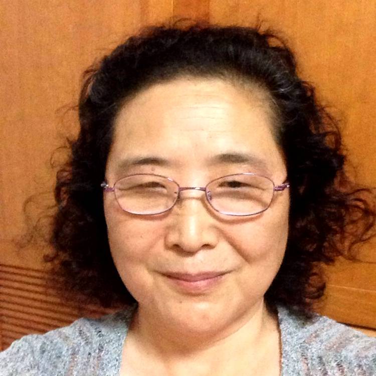 眯眯眼就蜡烛的照片