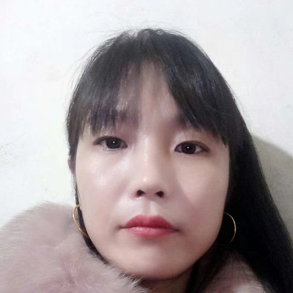 爱笑说秋颜的照片