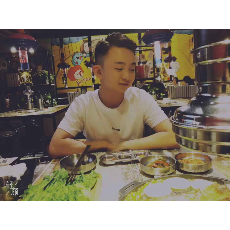 徐慢慢的照片