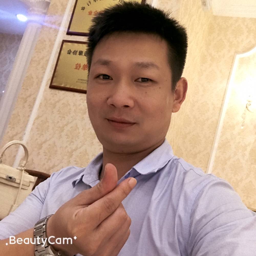 无语爱小熊猫的照片