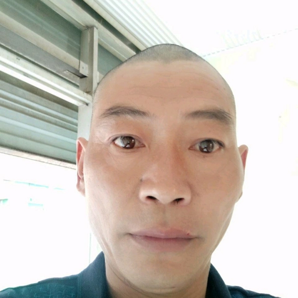 严小春的照片