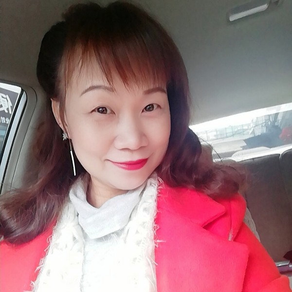 钟情佳偶的照片