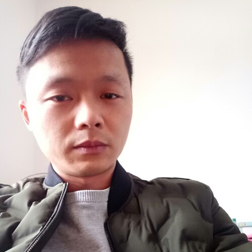 梁滨的照片