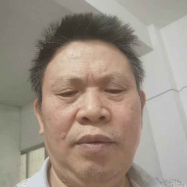 如梦闻外向的照片