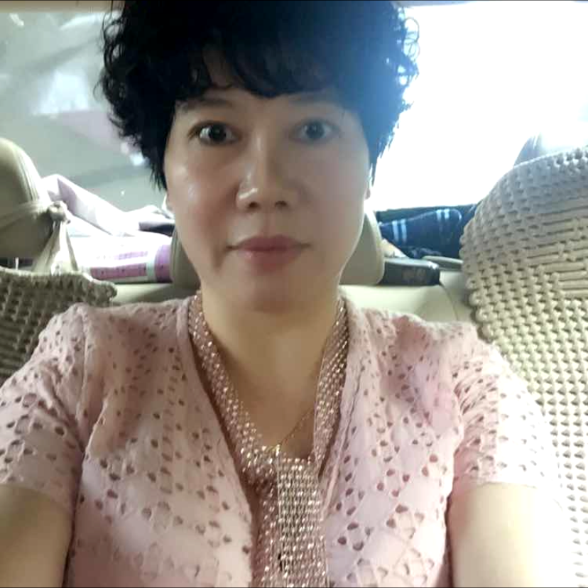 衣曼卡啦的照片