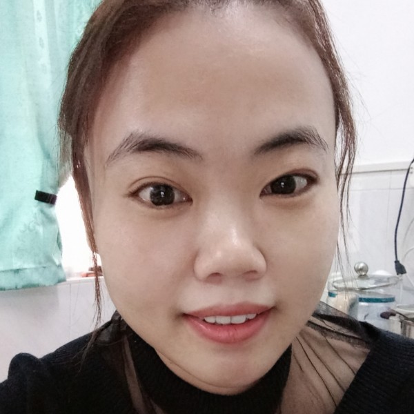 鱼的年轻的照片