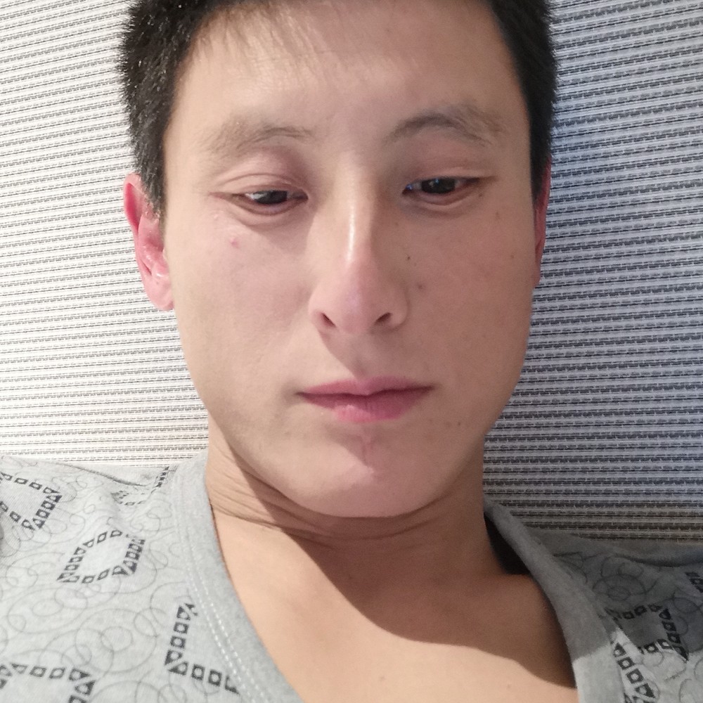 平常邂逅灯泡的照片