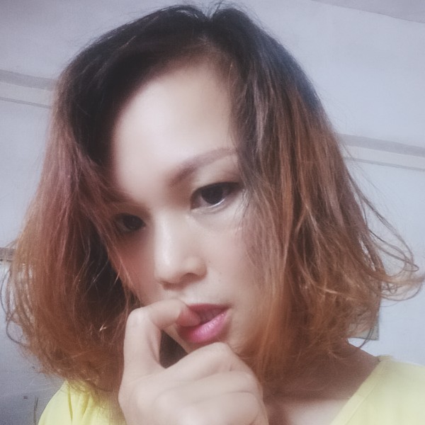 酒窝泪了安静的照片