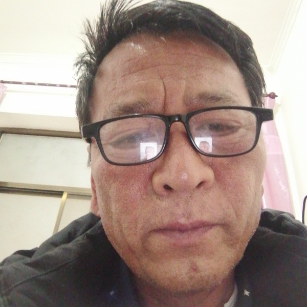 凉笙慈祥的照片