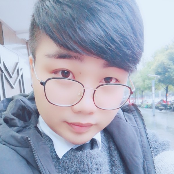 陈火火的照片