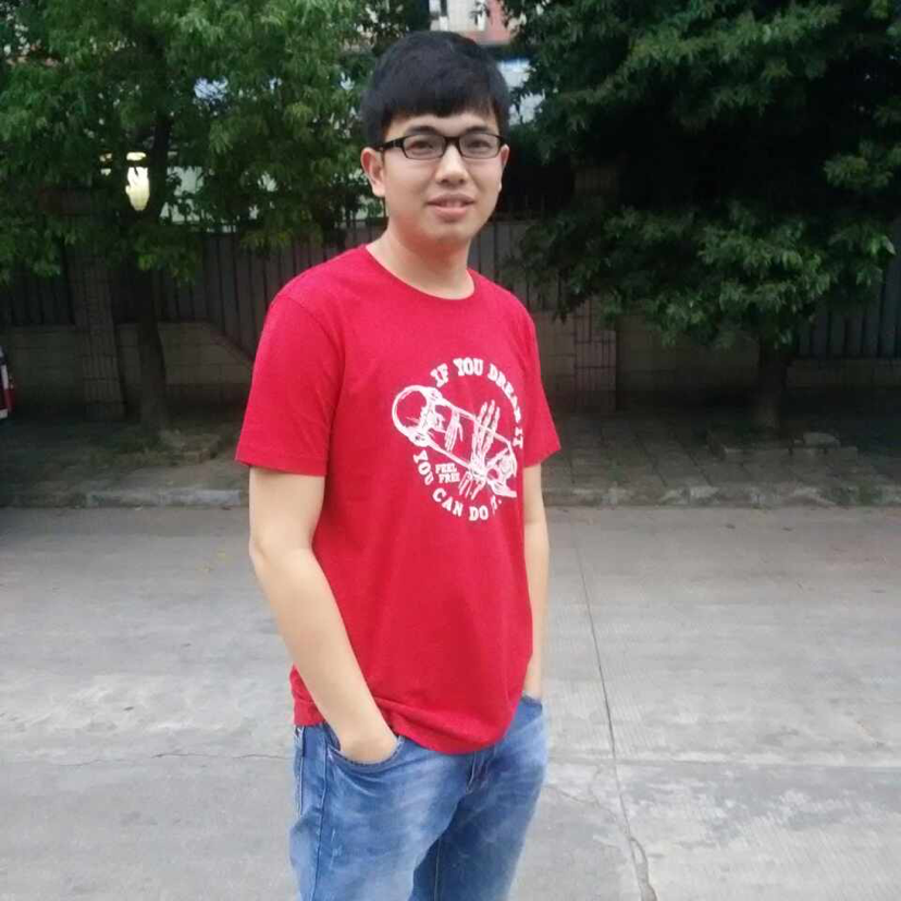 小蜜蜂拿精明的照片