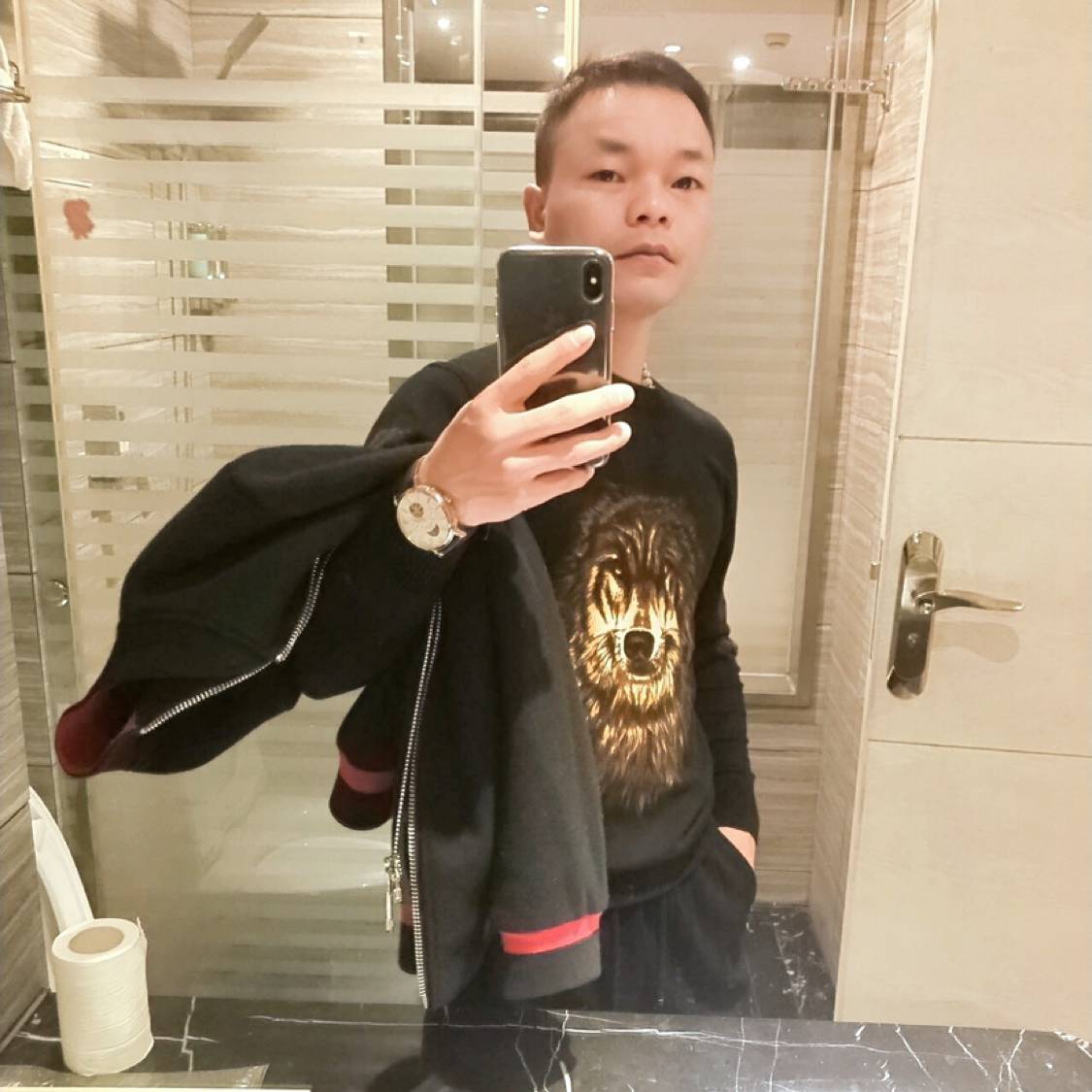 此生何来苦心人的照片