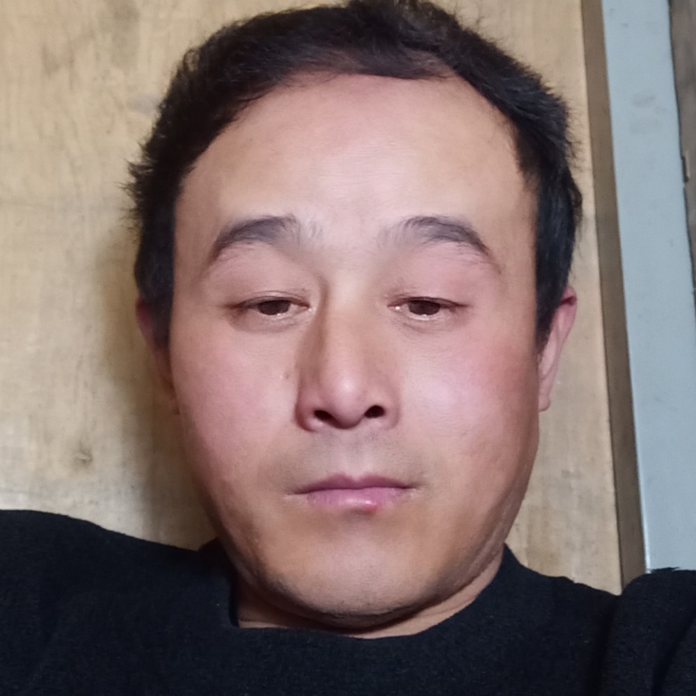 酒窝向糊涂的照片