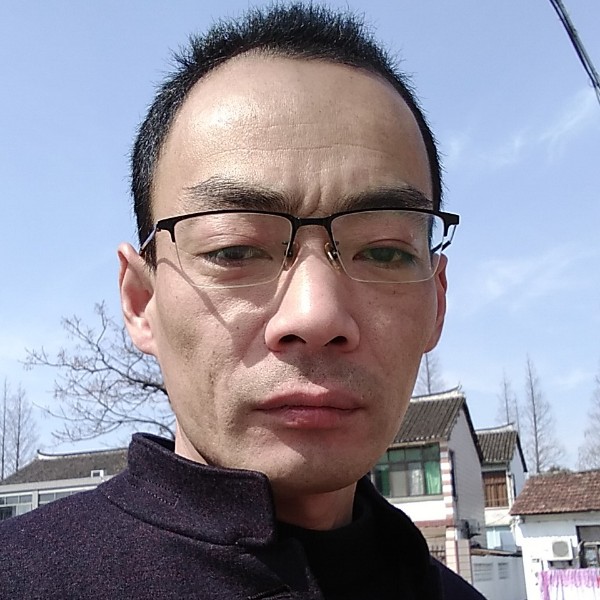被爱情伤透心的人的照片
