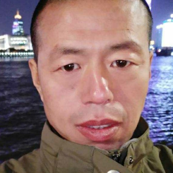 同志，标签的照片
