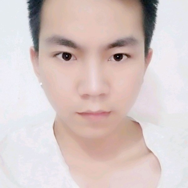 孤独迎彼岸的照片