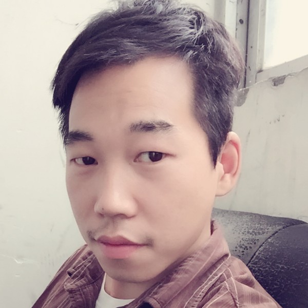 钢笔漫步爱撒娇的照片