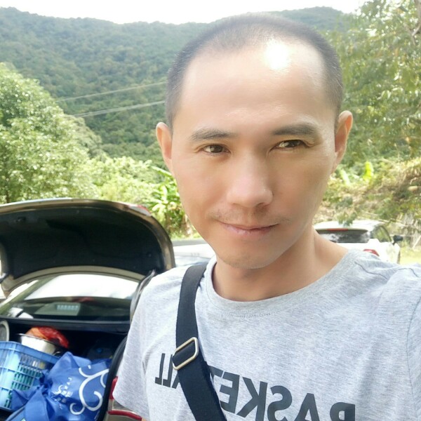 胤小羽的照片