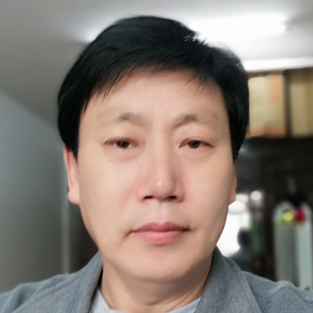 王老伍的照片