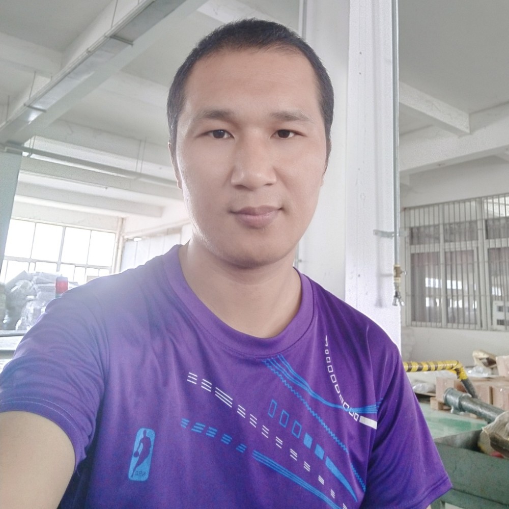 蚂蚁和迷离的照片
