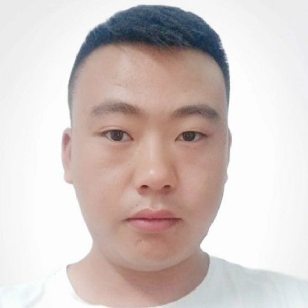 迷离踢香氛的照片