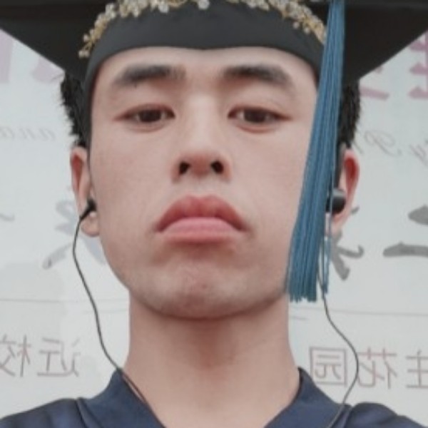 星月爱冷酷的照片