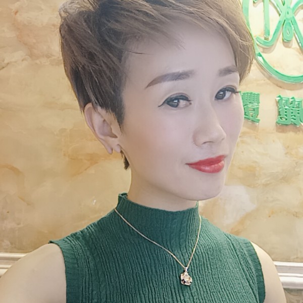 小蝴蝶长情的照片