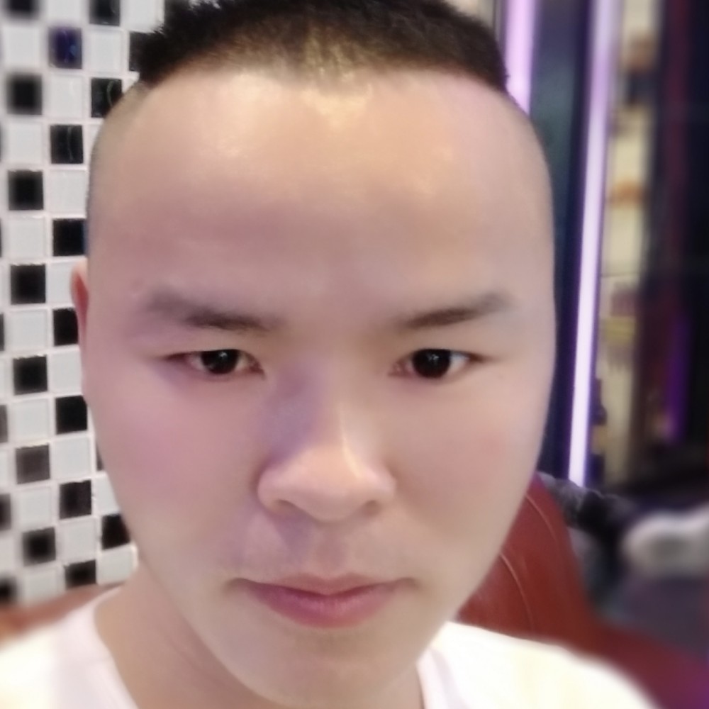 泪雨吃醋傻傻的照片