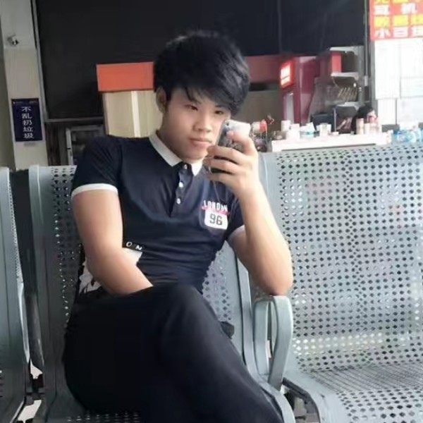 俏皮身影的照片