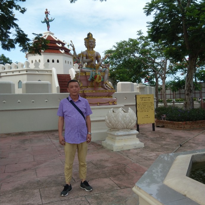 纯情爱摩托的照片