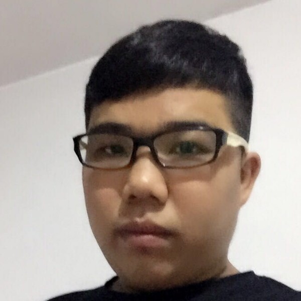 俊秀拾忆仙人掌的照片