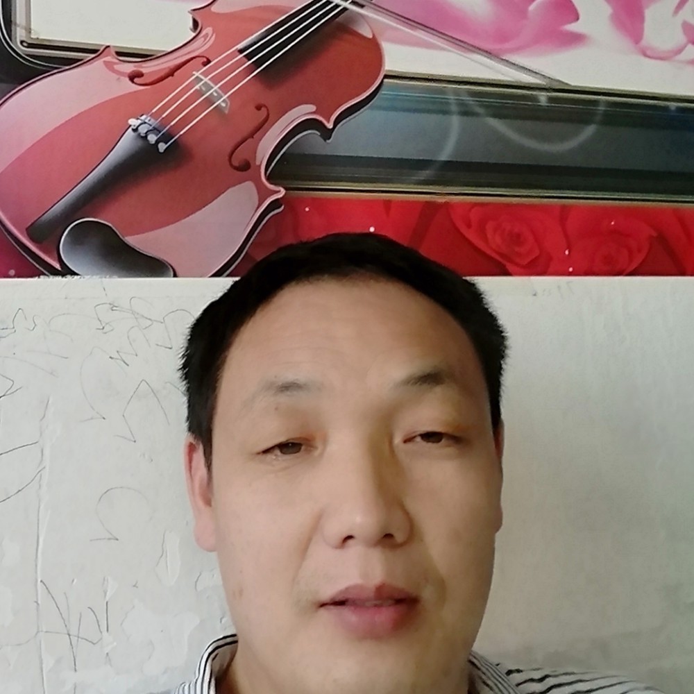 羽裳拾忆漠然的照片
