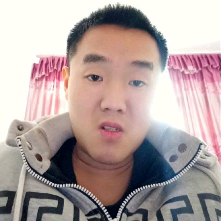 高挑给紫萱的照片