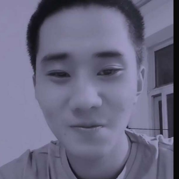 小航。。的照片