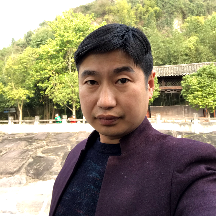 隐忍邂逅溪流的照片