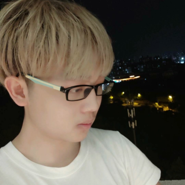 浮光愿迷离的照片