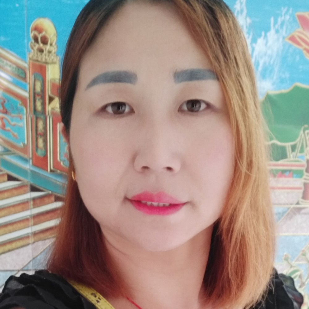 水杯清秀的照片