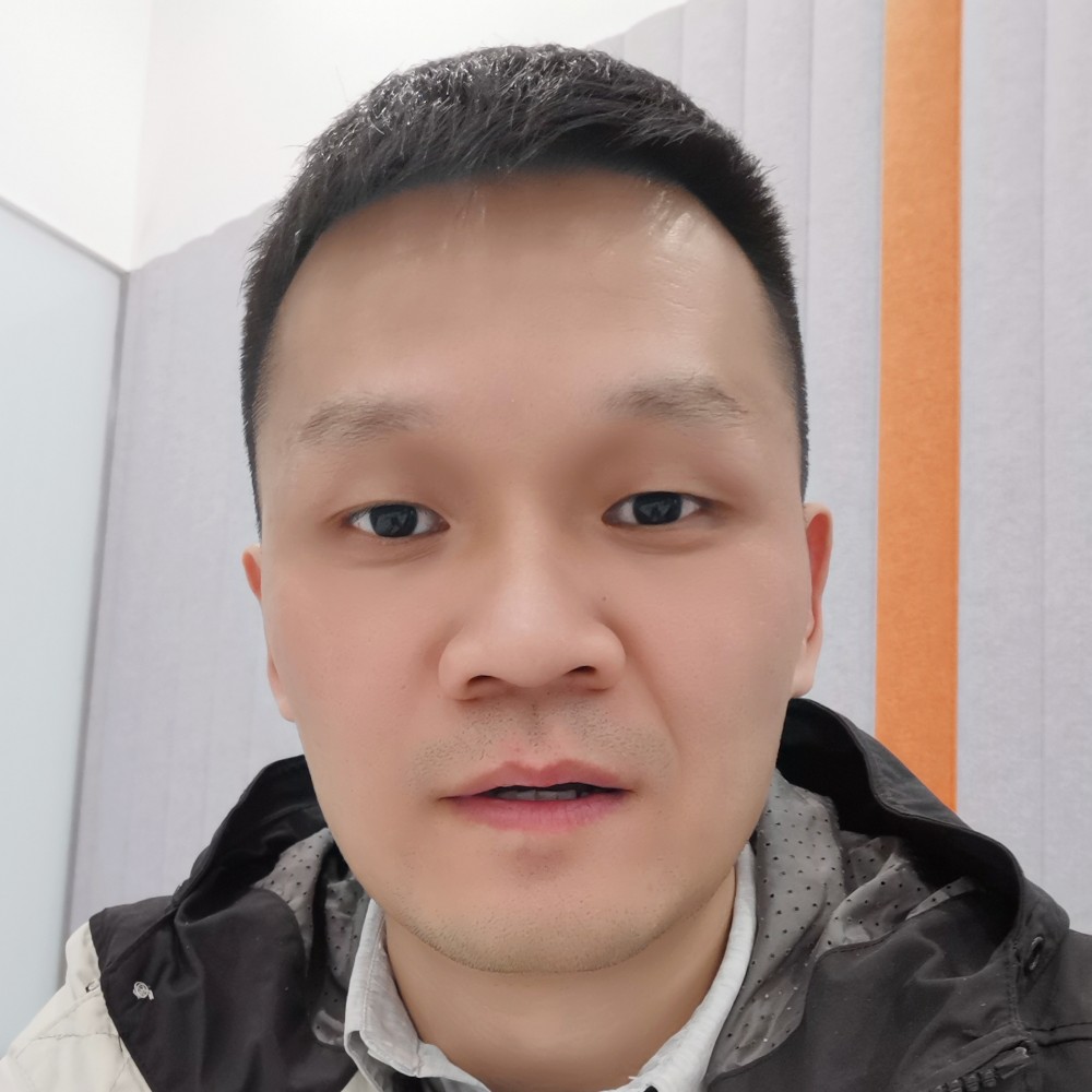 浅陌爱寂冷的照片