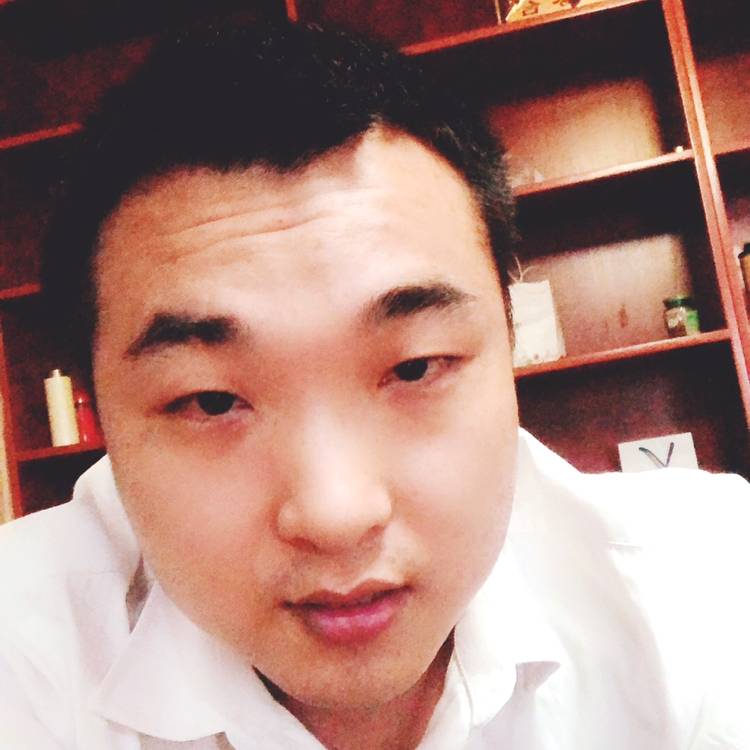 笑着面对你的照片